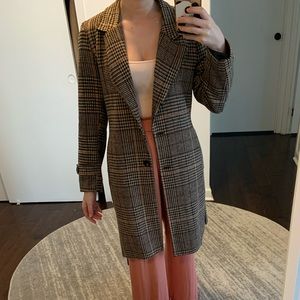 Fashionable plaid coat